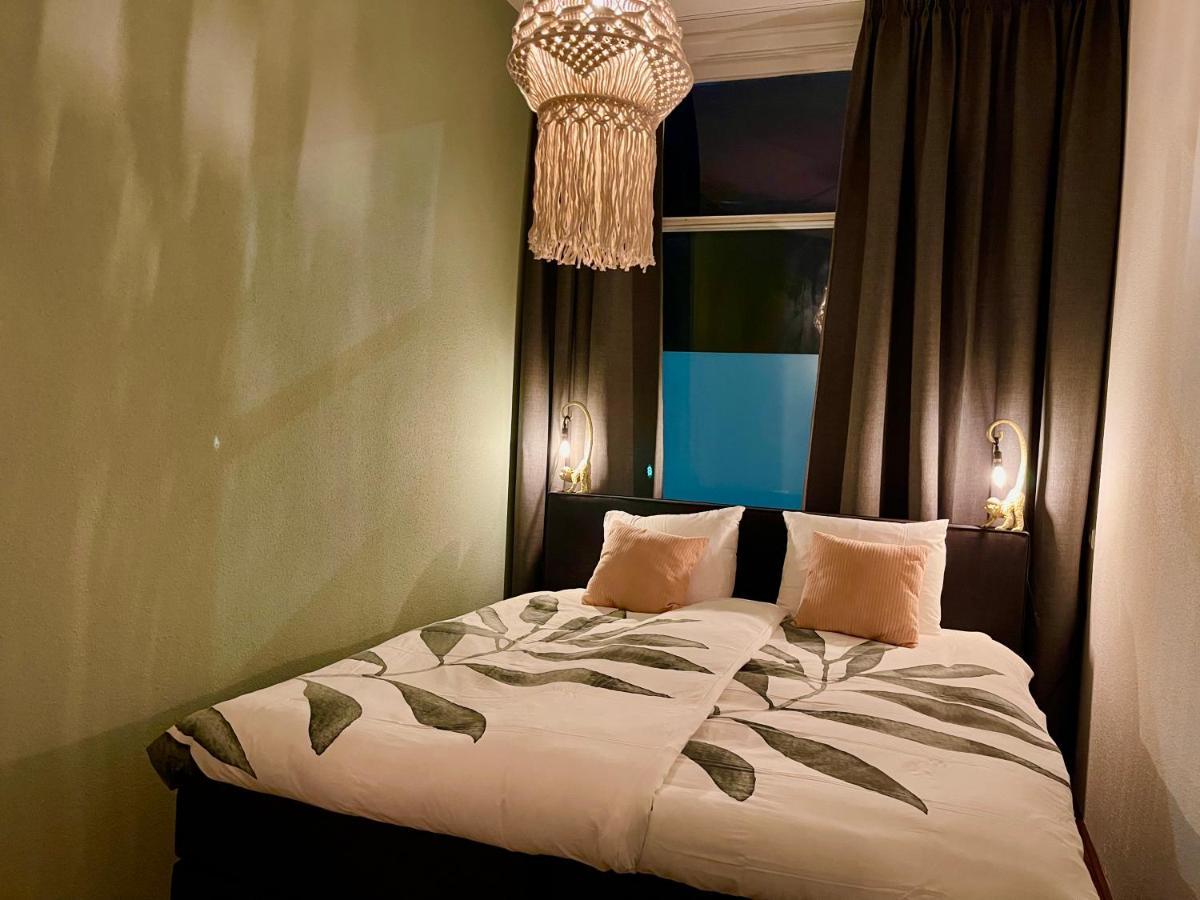 Guesthouse Villa De Eikhof เฮงเงโล ภายนอก รูปภาพ