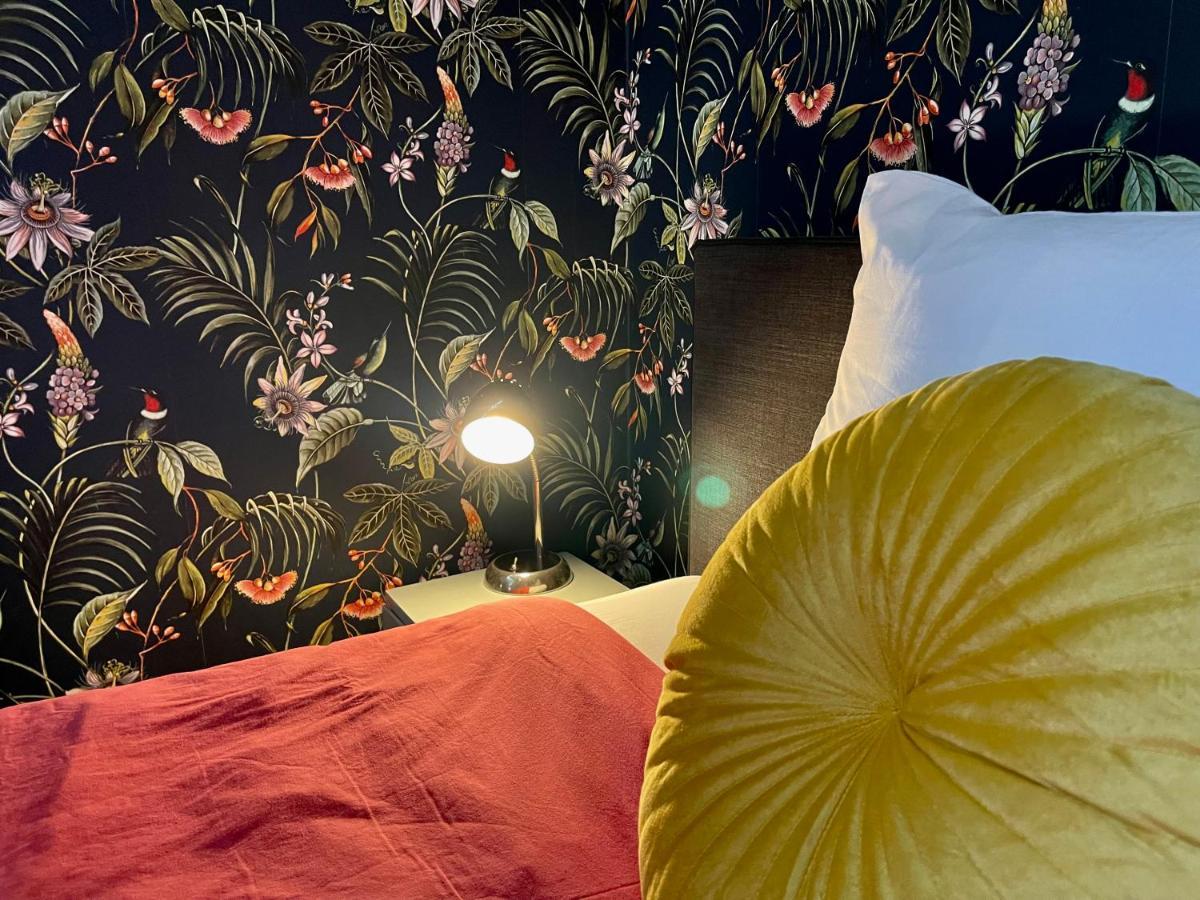 Guesthouse Villa De Eikhof เฮงเงโล ภายนอก รูปภาพ