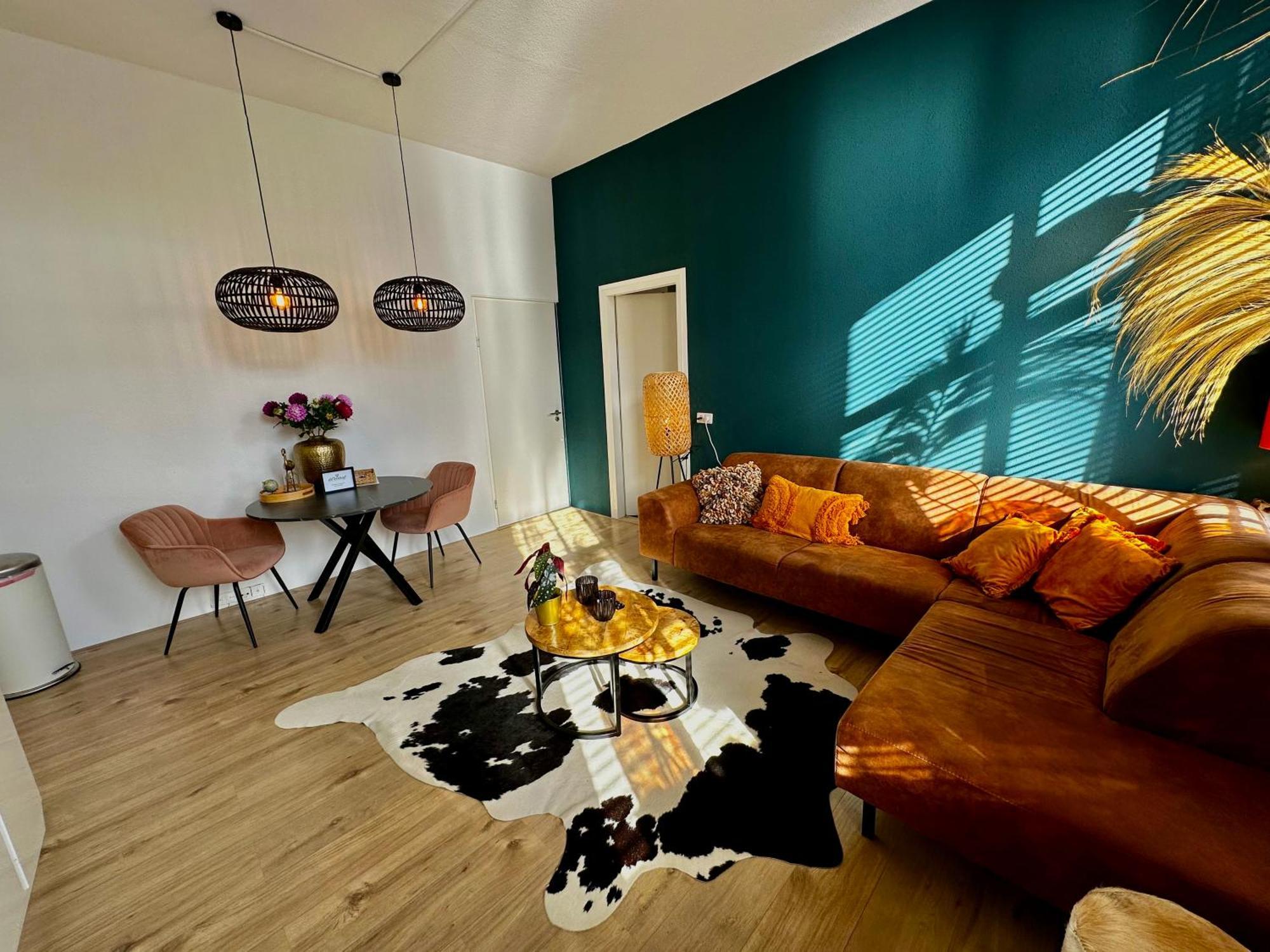 Guesthouse Villa De Eikhof เฮงเงโล ภายนอก รูปภาพ